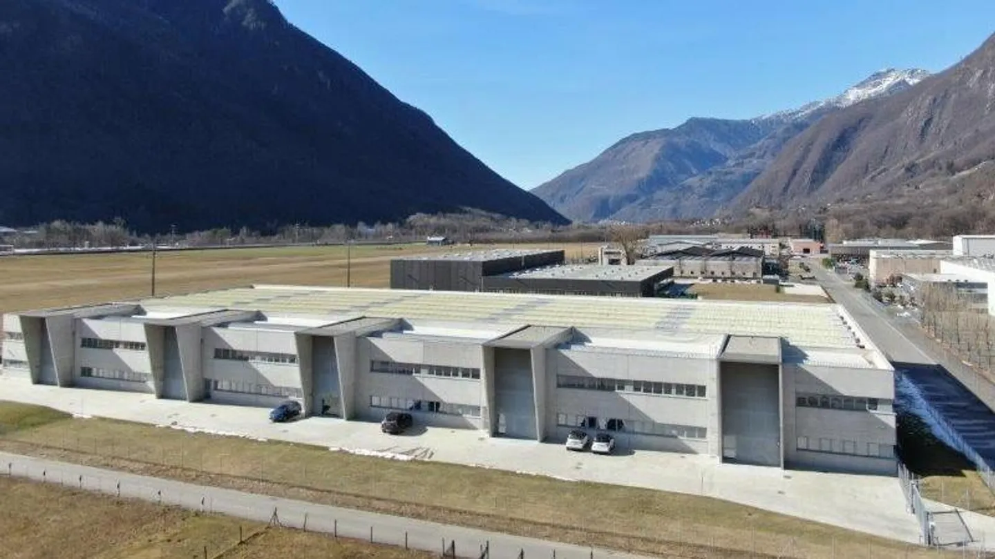 SPAZI INDUSTRIALI MODULABILI A SAN VITTORE (GR) - Foto 1 di 12