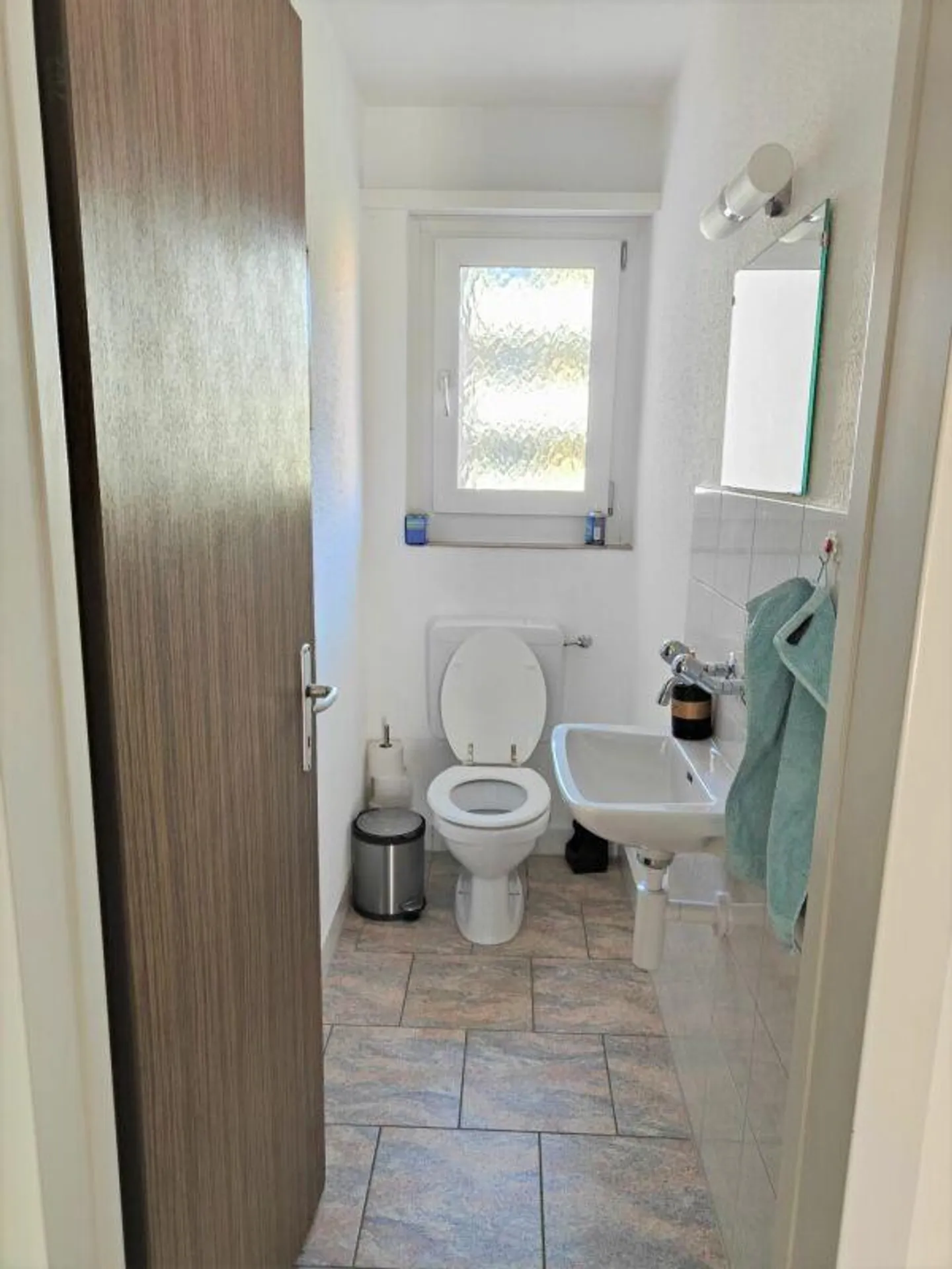 Appartamento luminoso e spazioso di 4,5 stanze con balcone - Foto 6 di 8