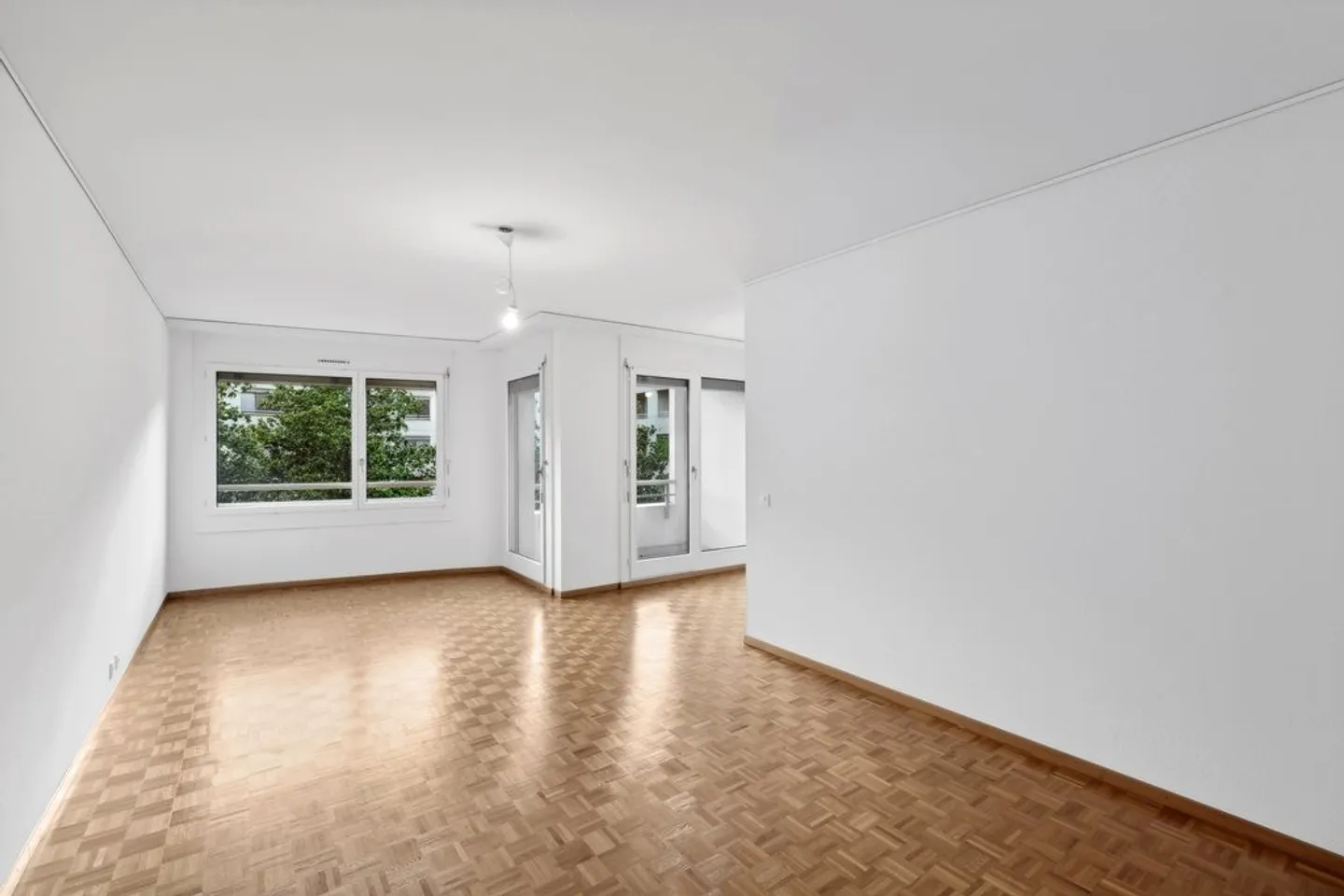 RENT WITHOUT DEPOSIT - The dream apartment for your family - Photo 2 of 5