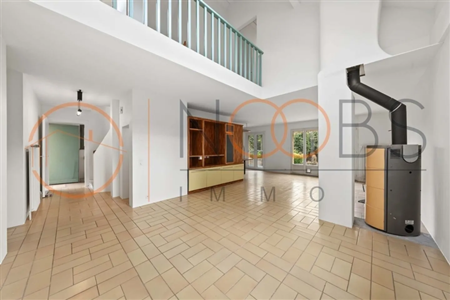 6.5-Room Single-Family House with Large Garden - Photo 7 of 16