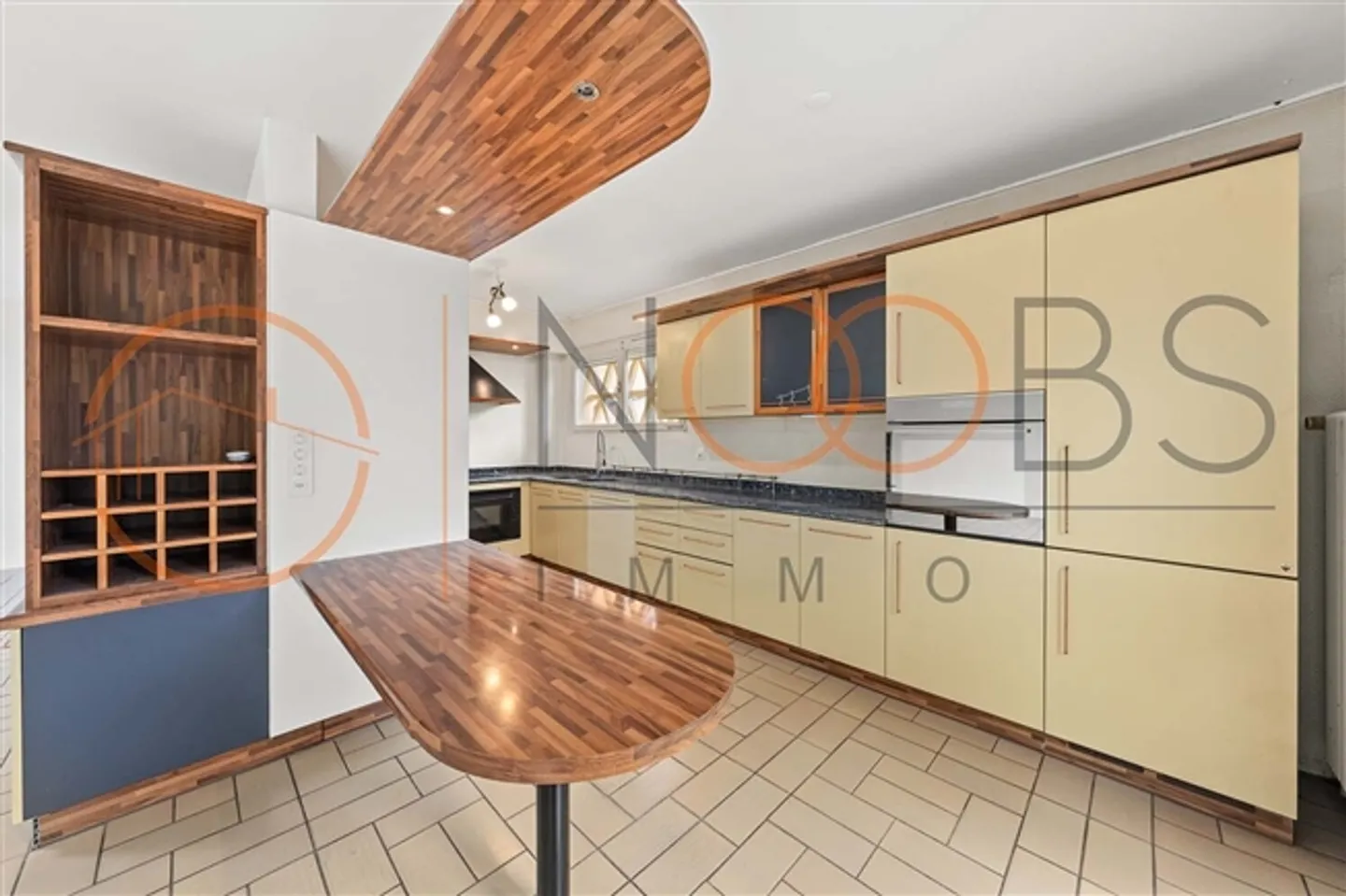 6.5-Room Single-Family House with Large Garden - Photo 10 of 16