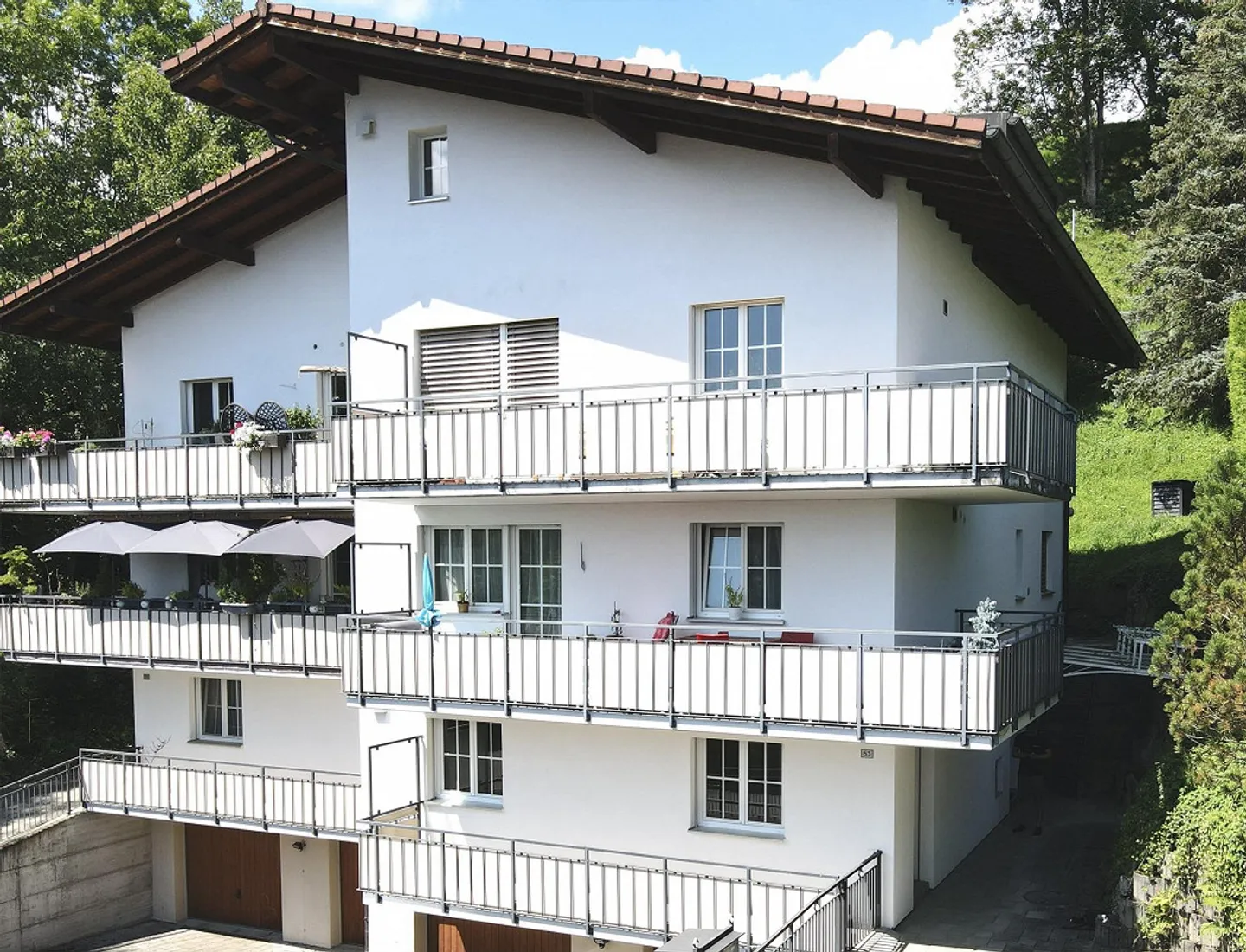 Petite, nouvellement rénovée appartement de 1,5 pièce dans un emplacement en pente proche de la nature - Photo 1 sur 10