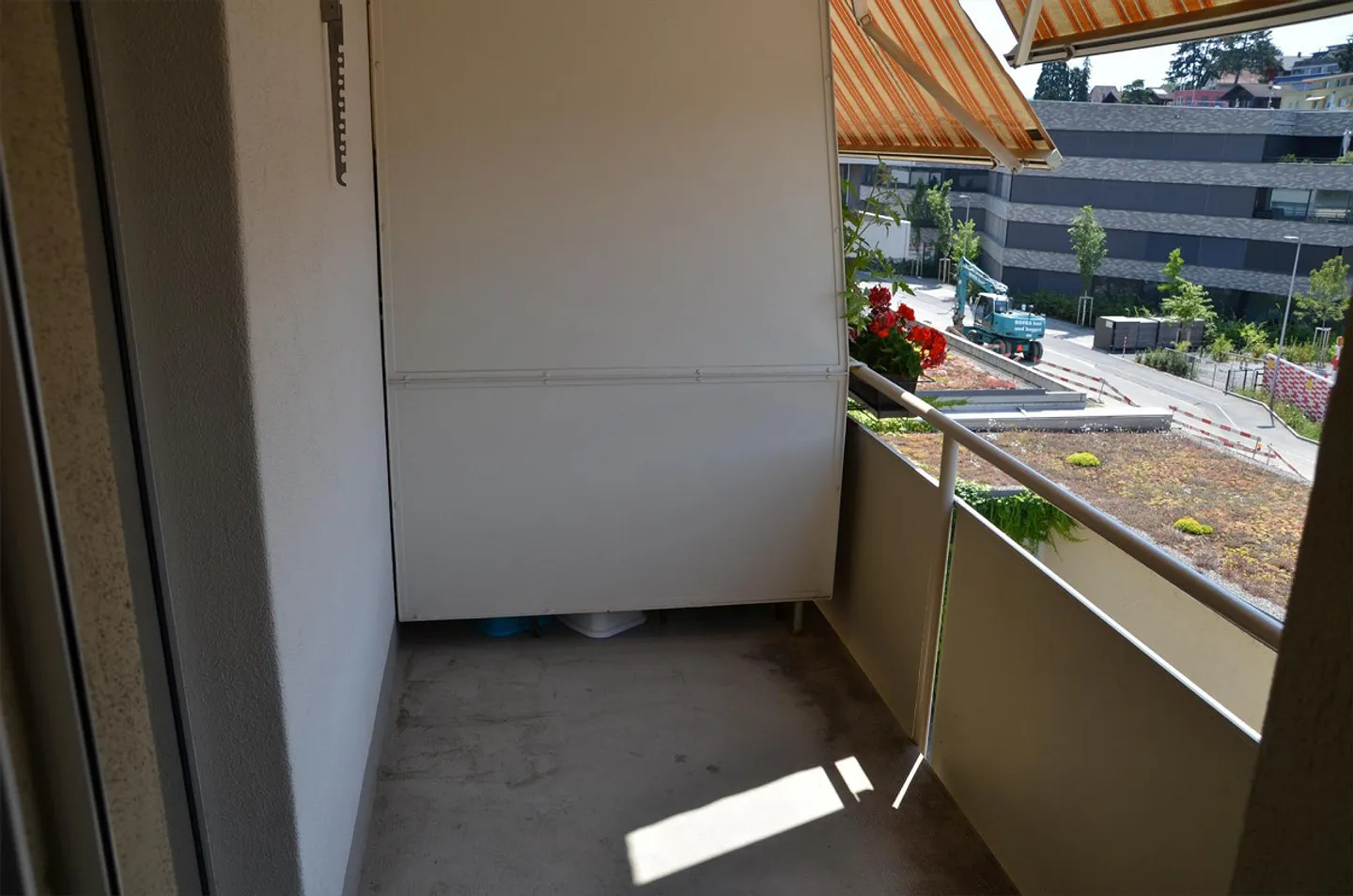 Appartamento 1 stanza soleggiato con balcone nel quartiere Neubad - Foto 4 di 8
