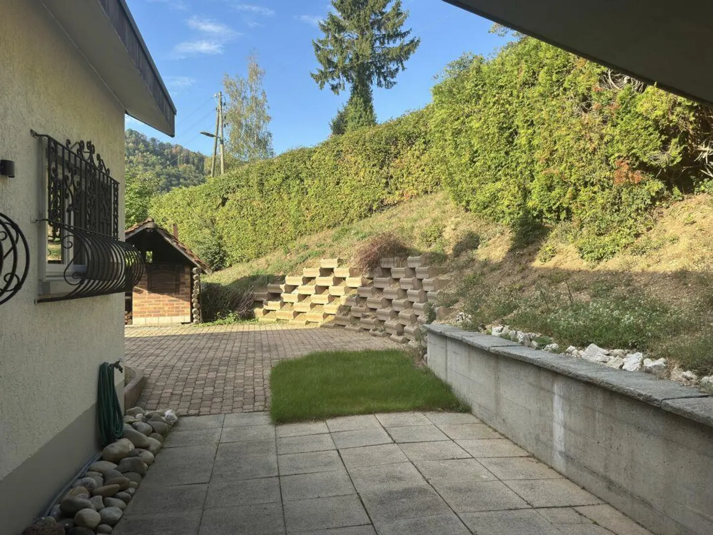 Renoviertes Einfamilienhaus mit Aussicht - Foto 4 von 19