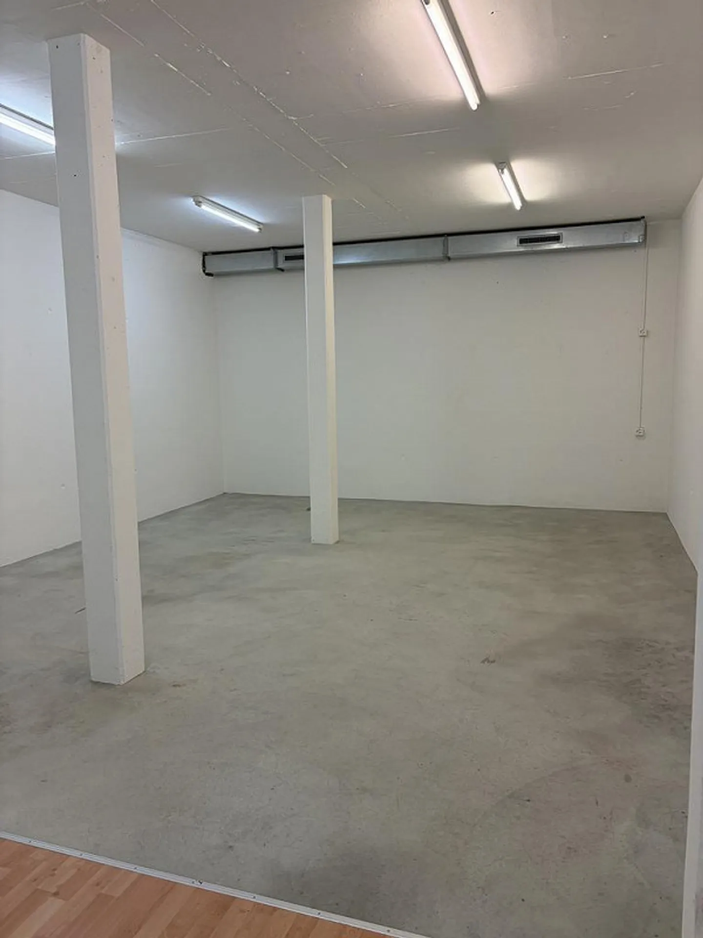 Vielseitiger Bastelraum in Bülach - Foto 3 von 5