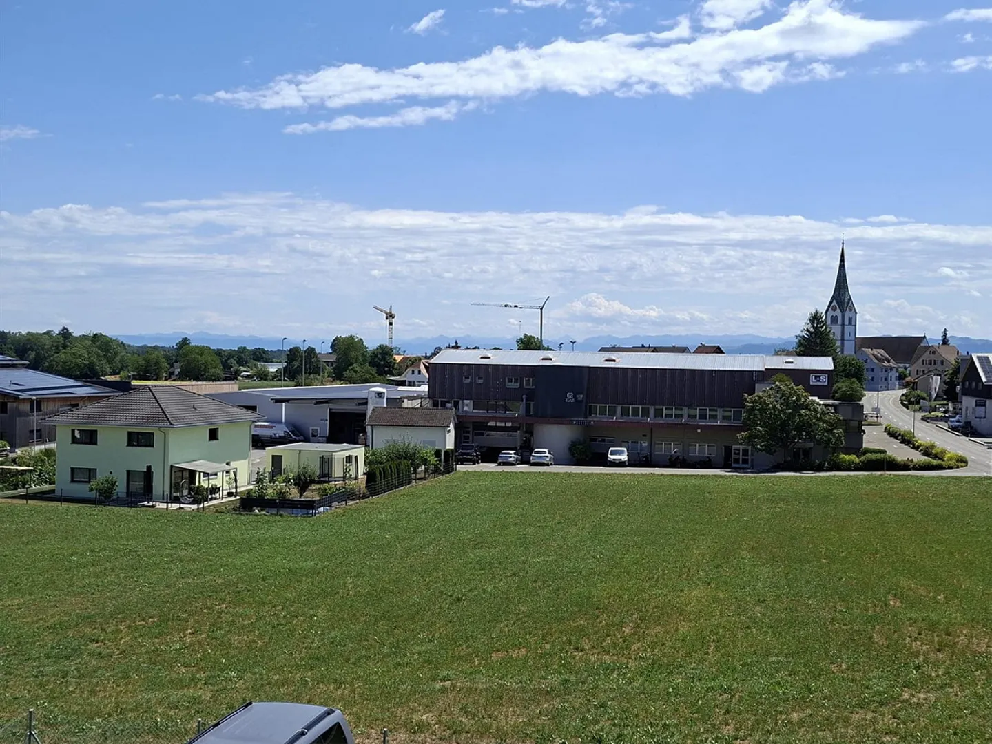 Appartement 2.5 pièces dans la verdure avec vue sur les montagnes - Photo 1 sur 6
