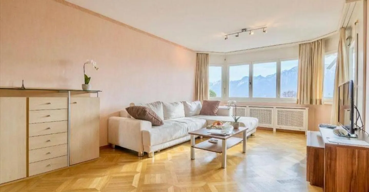 4.5 Room Furnished Apartment - Photo 1 of 5