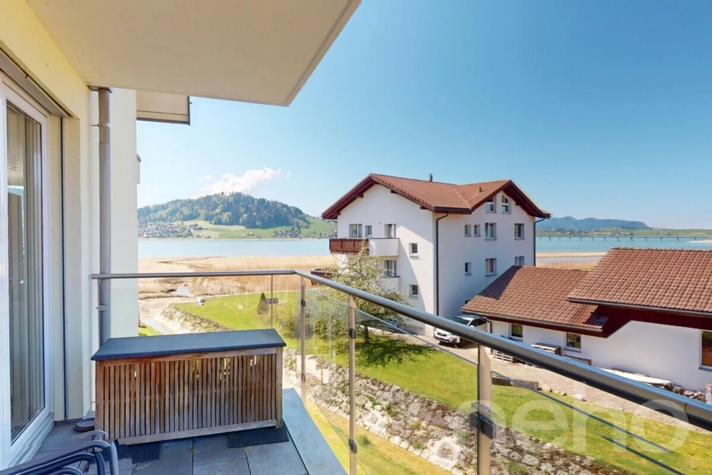 Vivere con vista sul Sihlsee - Combinando pace, luce e panorama - Foto 8 di 13