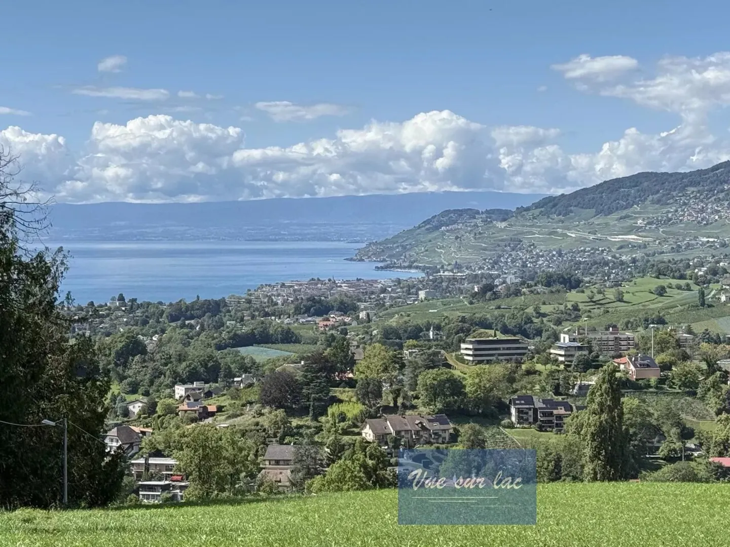 Sublime panoramic renovated house - Photo 4 of 13