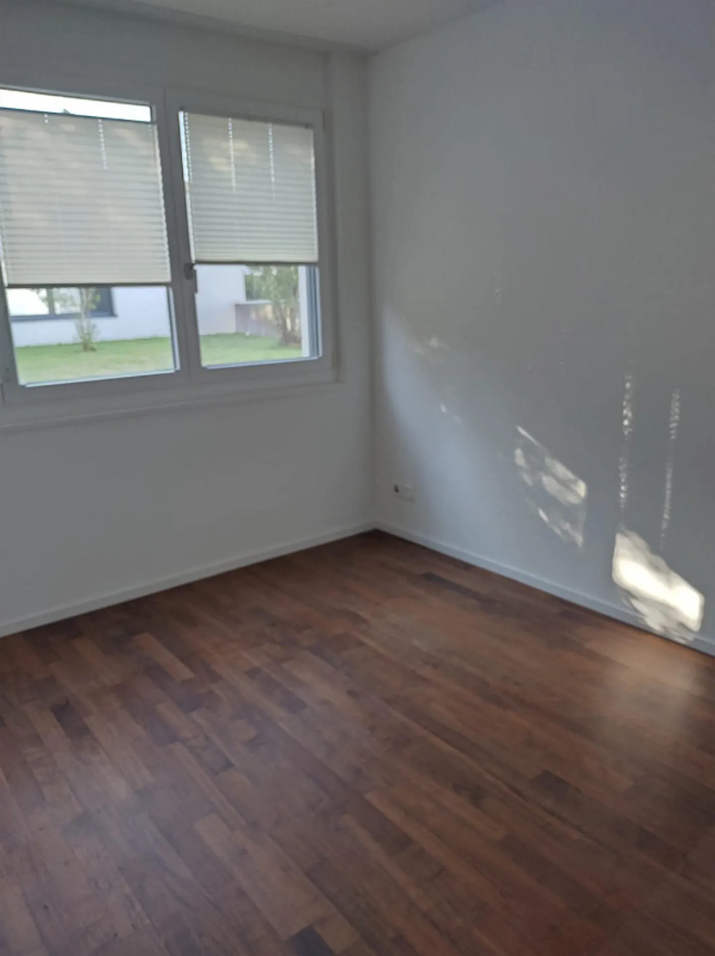5.5 Appartamento giardino Niederteufen - Foto 7 di 13