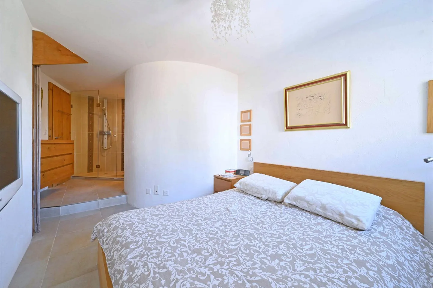 Sogno abitativo con un fascino particolare - Appartamento attico di 4,5 stanze in una storica casa engadinese - Foto 6 di 7