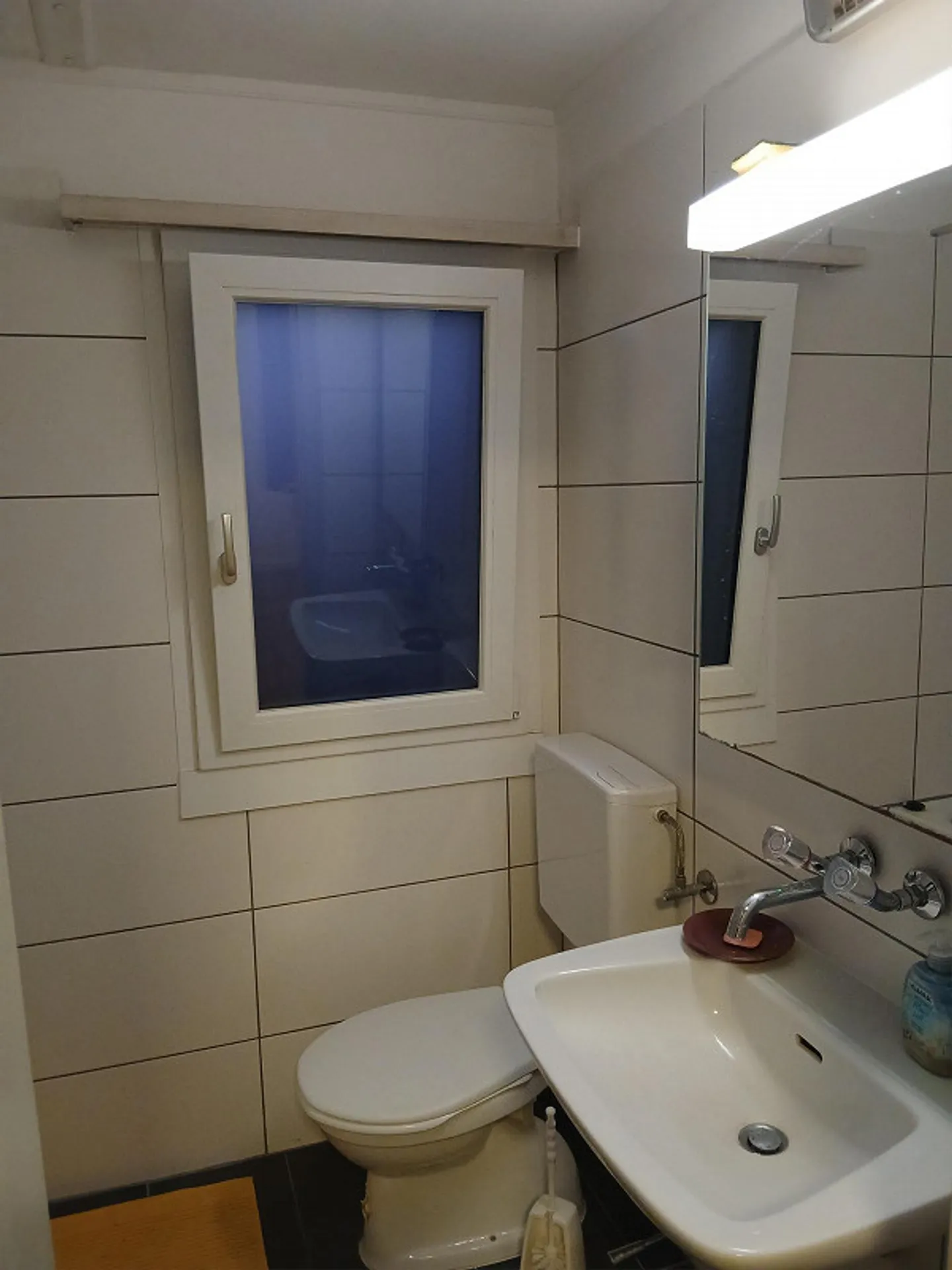 1 Chambre Entièrement Meublée - Photo 7 sur 8