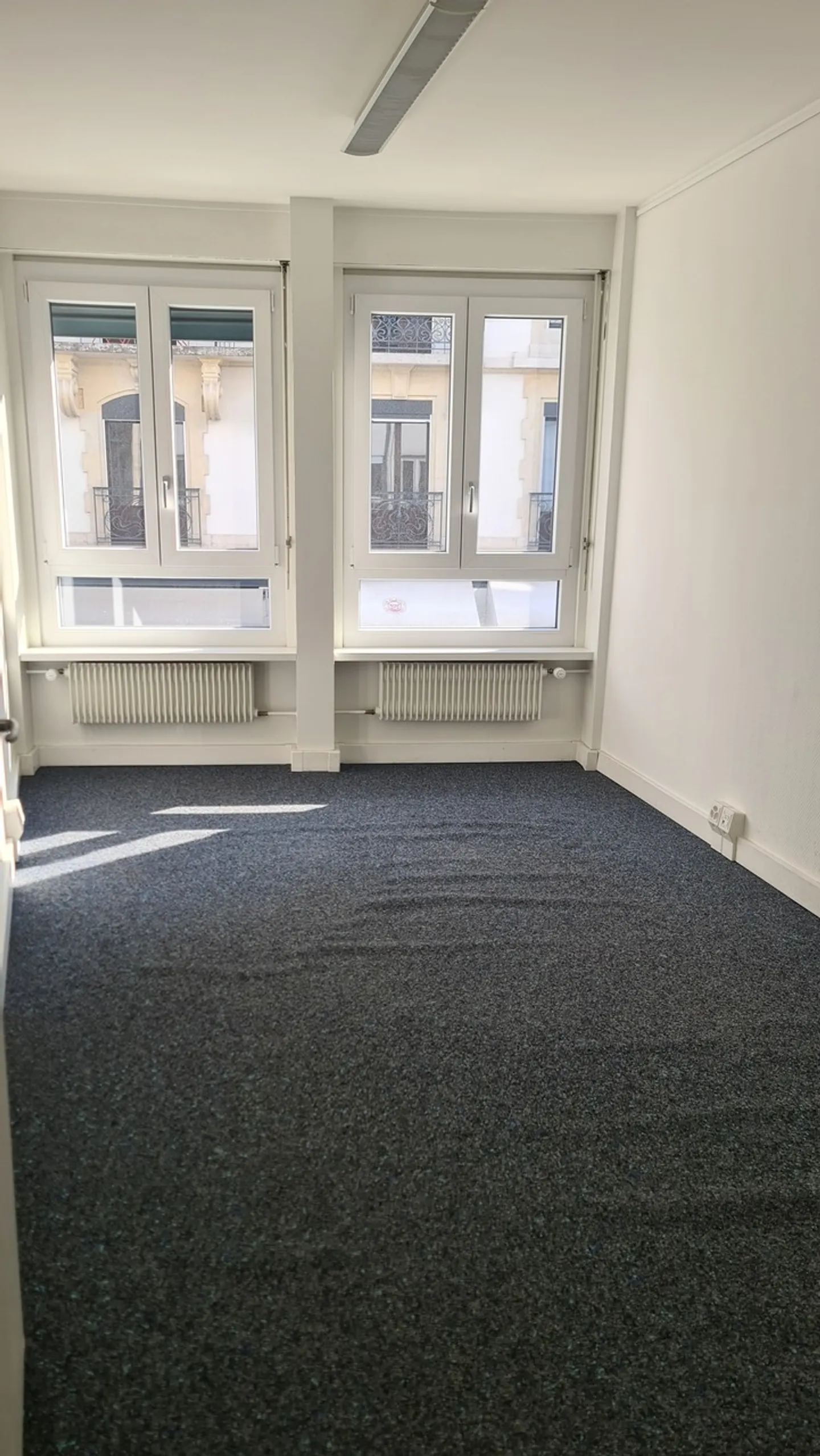 Bureau à louer - Photo 3 sur 9