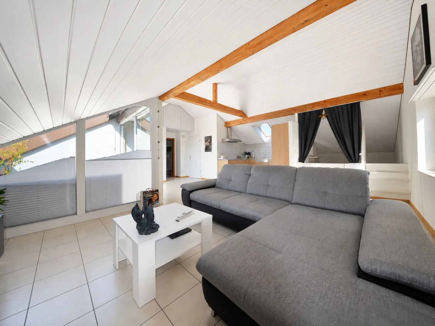 Elegante appartamento di 3½ locali con fascino e atmosfera - Foto 4 di 11