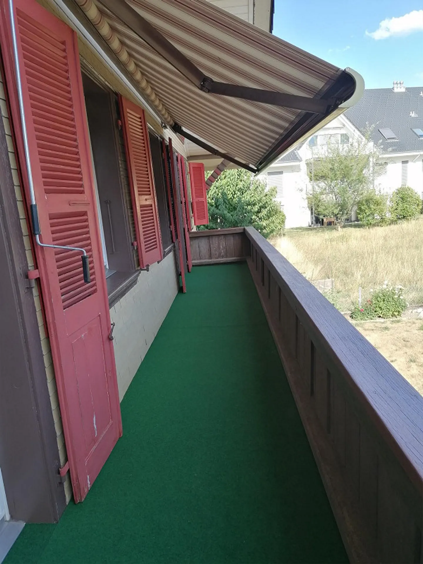 Un bijou de 4 pièces à louer, avec des balcons tout autour - Photo 9 sur 15