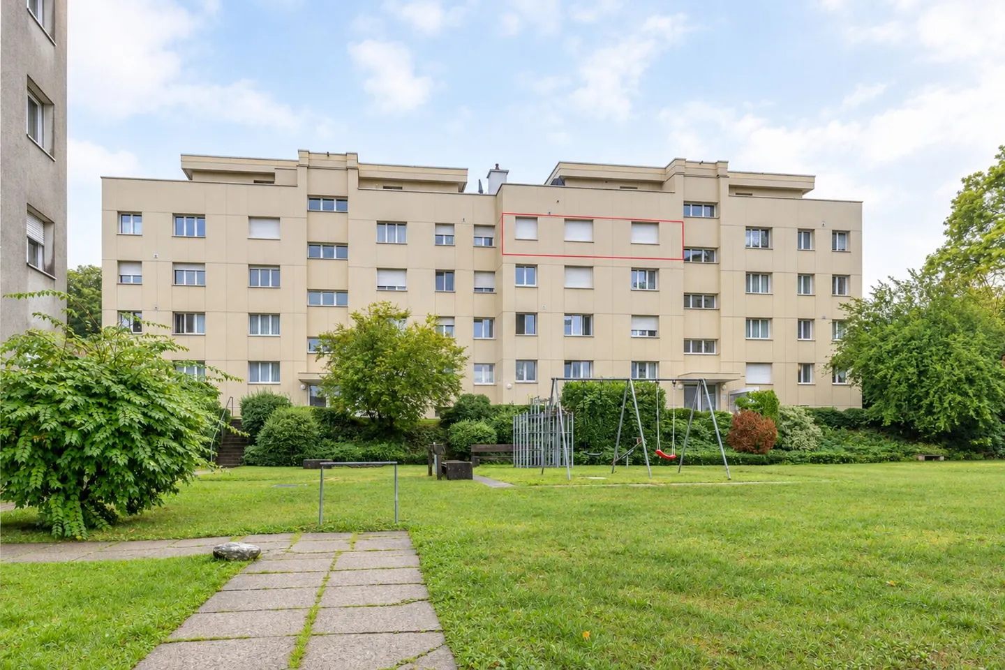 Appartement Charmant avec Vue sur le Lac - Photo 3 sur 30