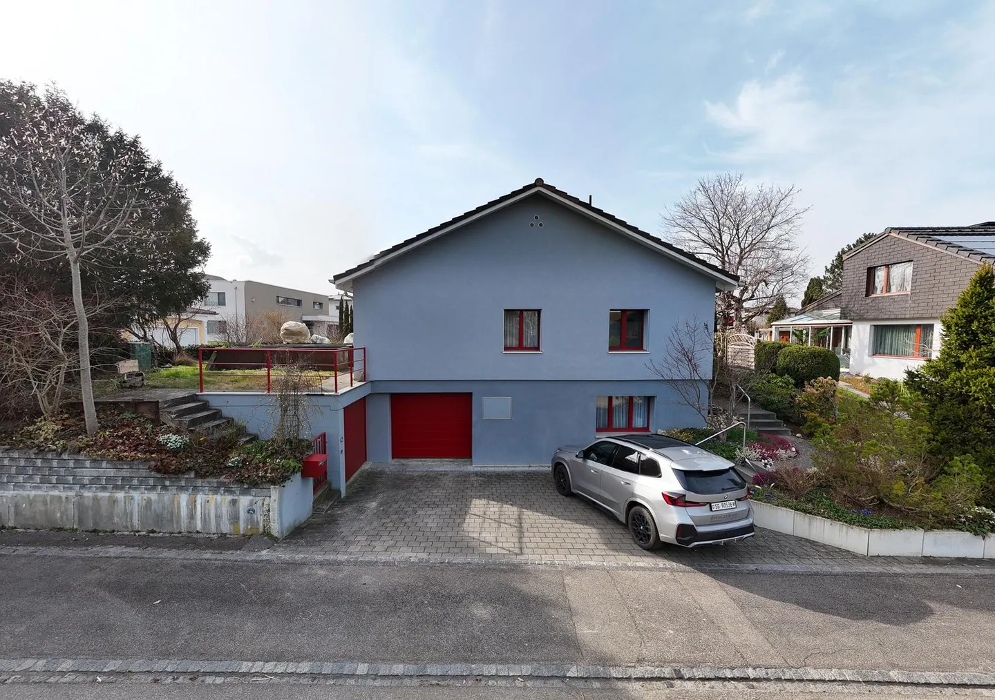 Charmantes Einfamilienhaus mit Naturschwimmteich - Photo 2 of 11