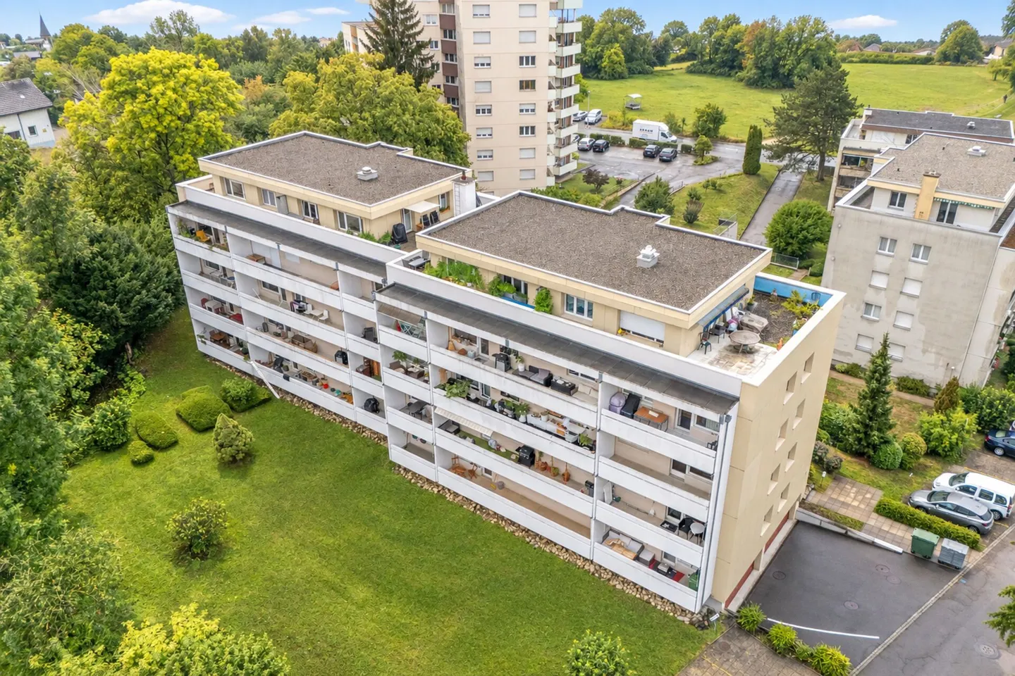 Appartement Charmant avec Vue sur le Lac - Photo 4 sur 30