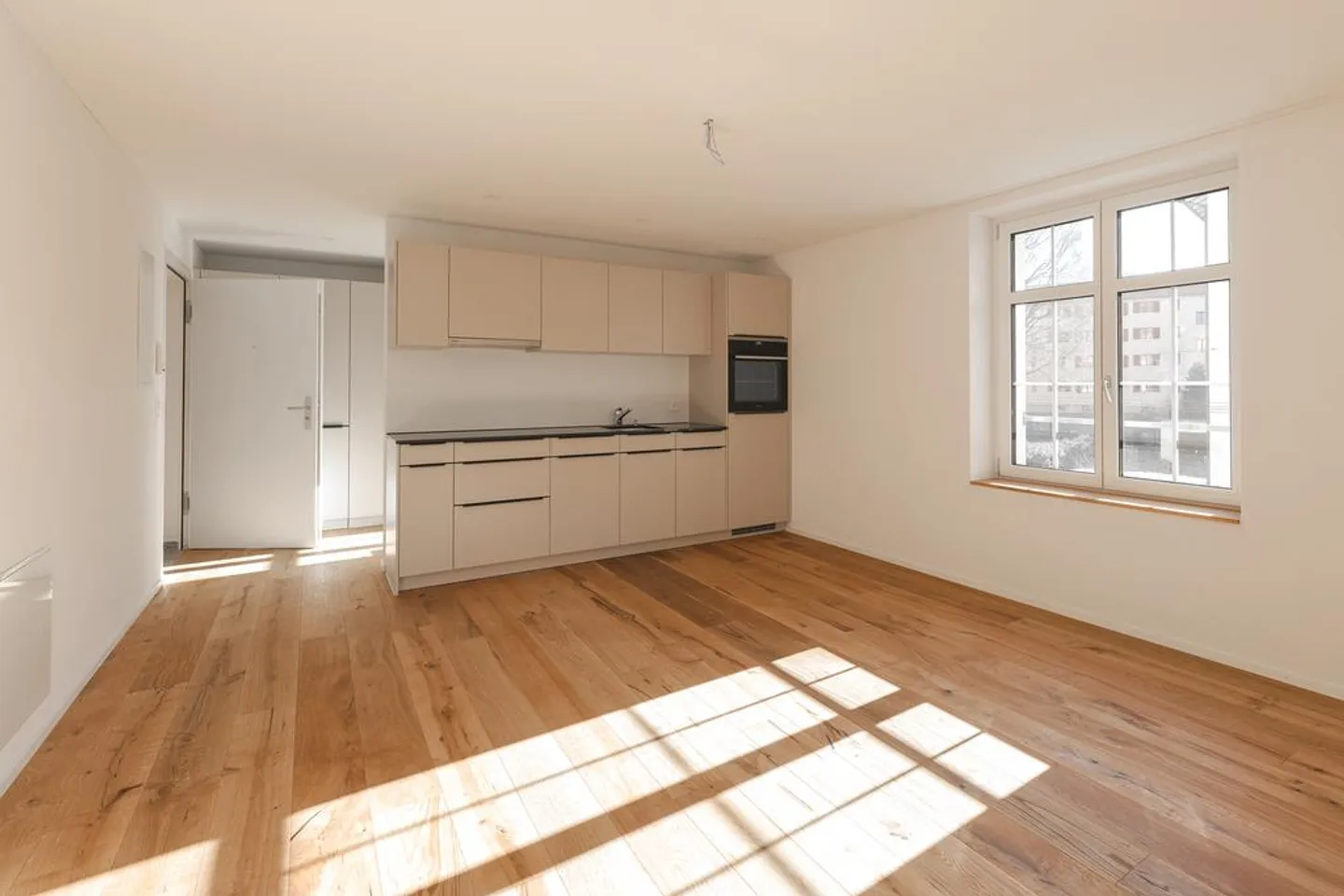 Appartement urbain confortable avec beaucoup de lumière du jour ! - Photo 5 sur 7