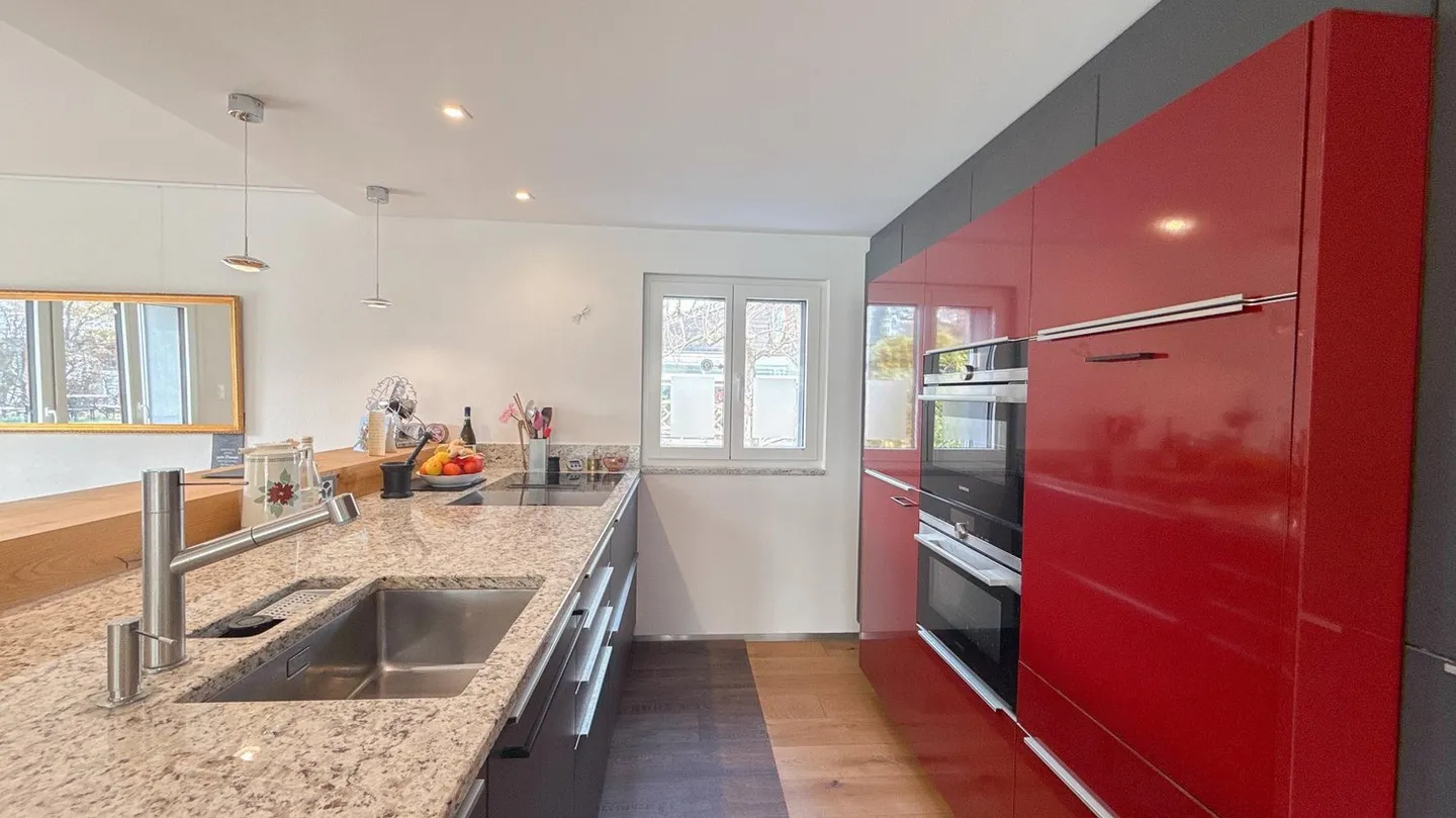 Charmantes Einfamilienhaus mit Naturschwimmteich - Photo 5 of 11