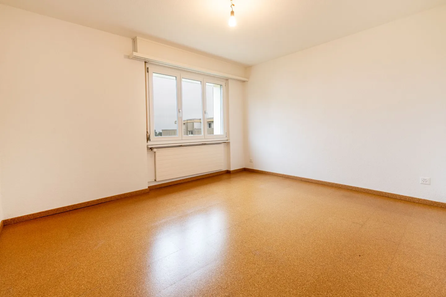 Appartement Charmant avec Vue sur le Lac - Photo 12 sur 30