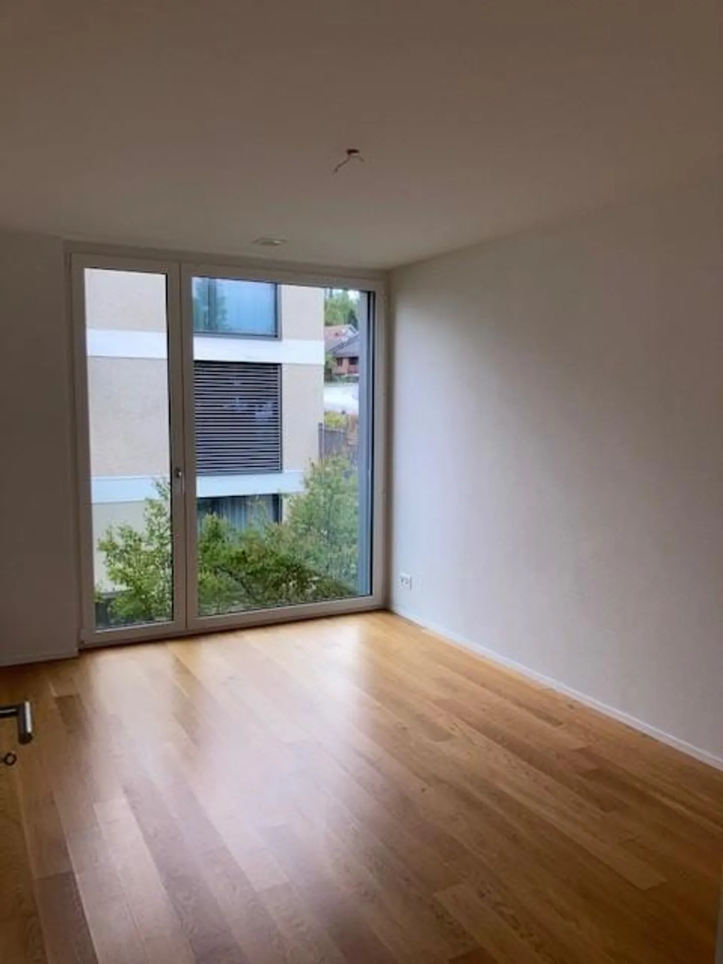Beautiful and bright 4.5 room apartment for rent in Kloten - Photo 5 of 10