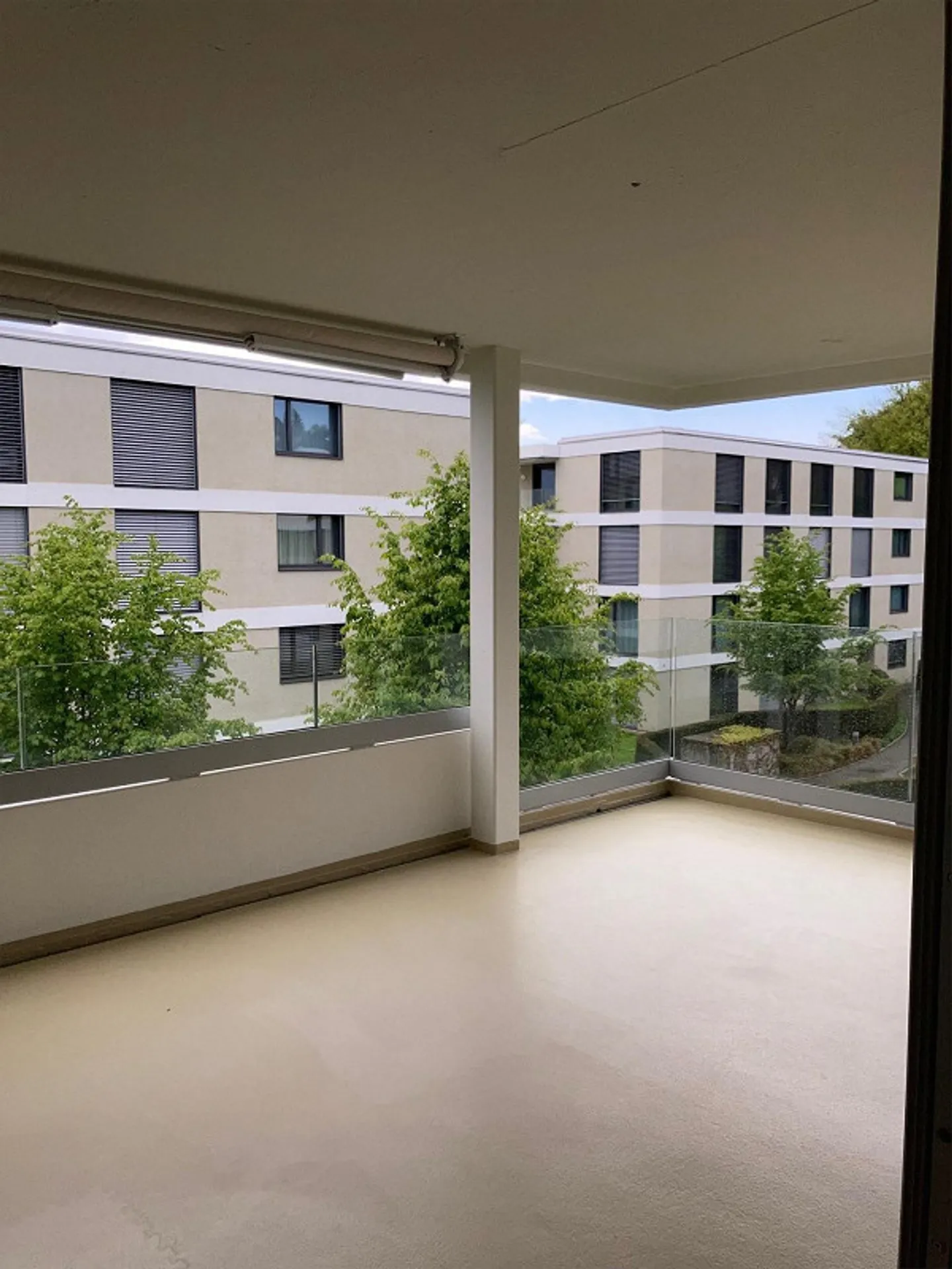 Beautiful and bright 4.5 room apartment for rent in Kloten - Photo 8 of 10