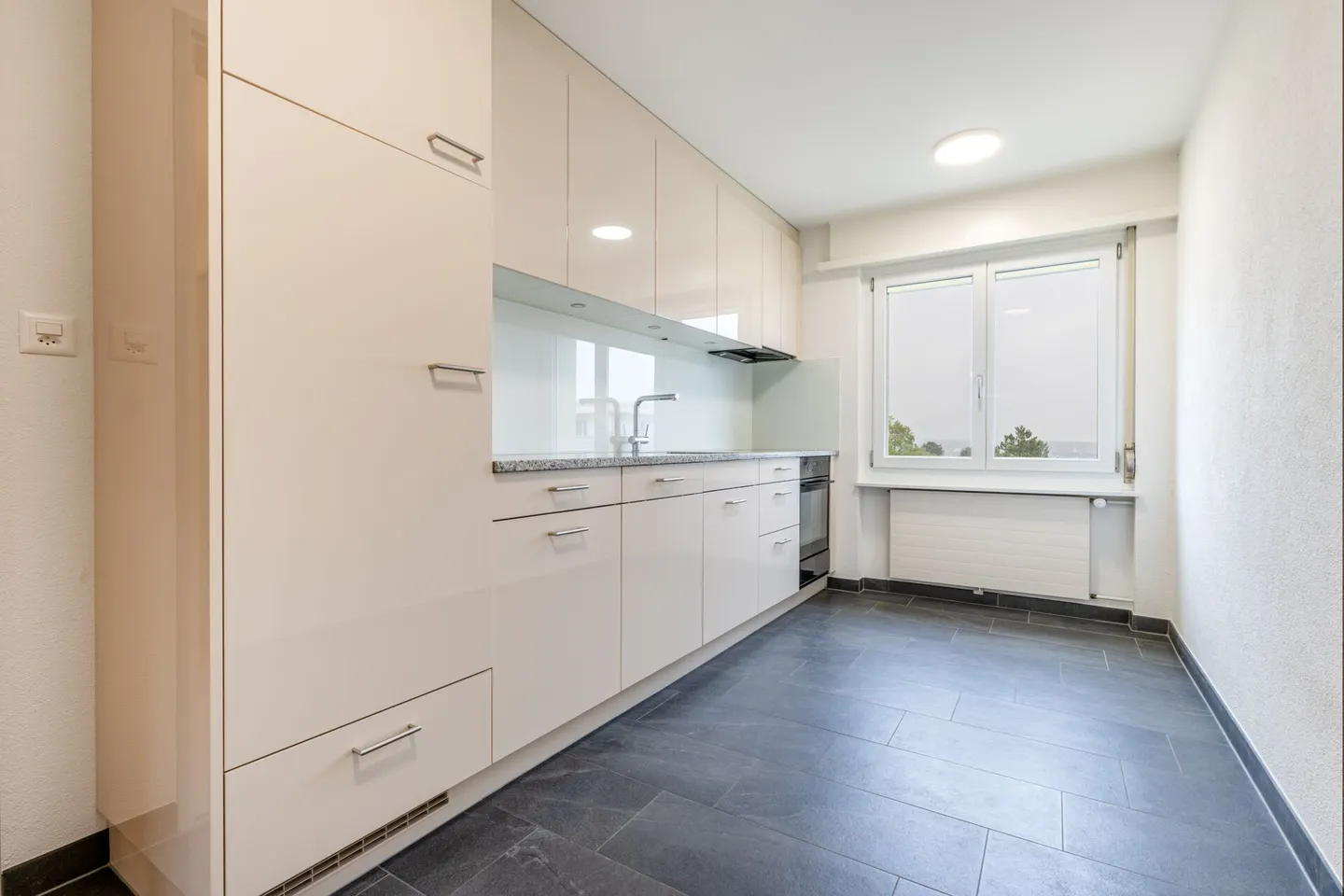 Appartement Charmant avec Vue sur le Lac - Photo 10 sur 30