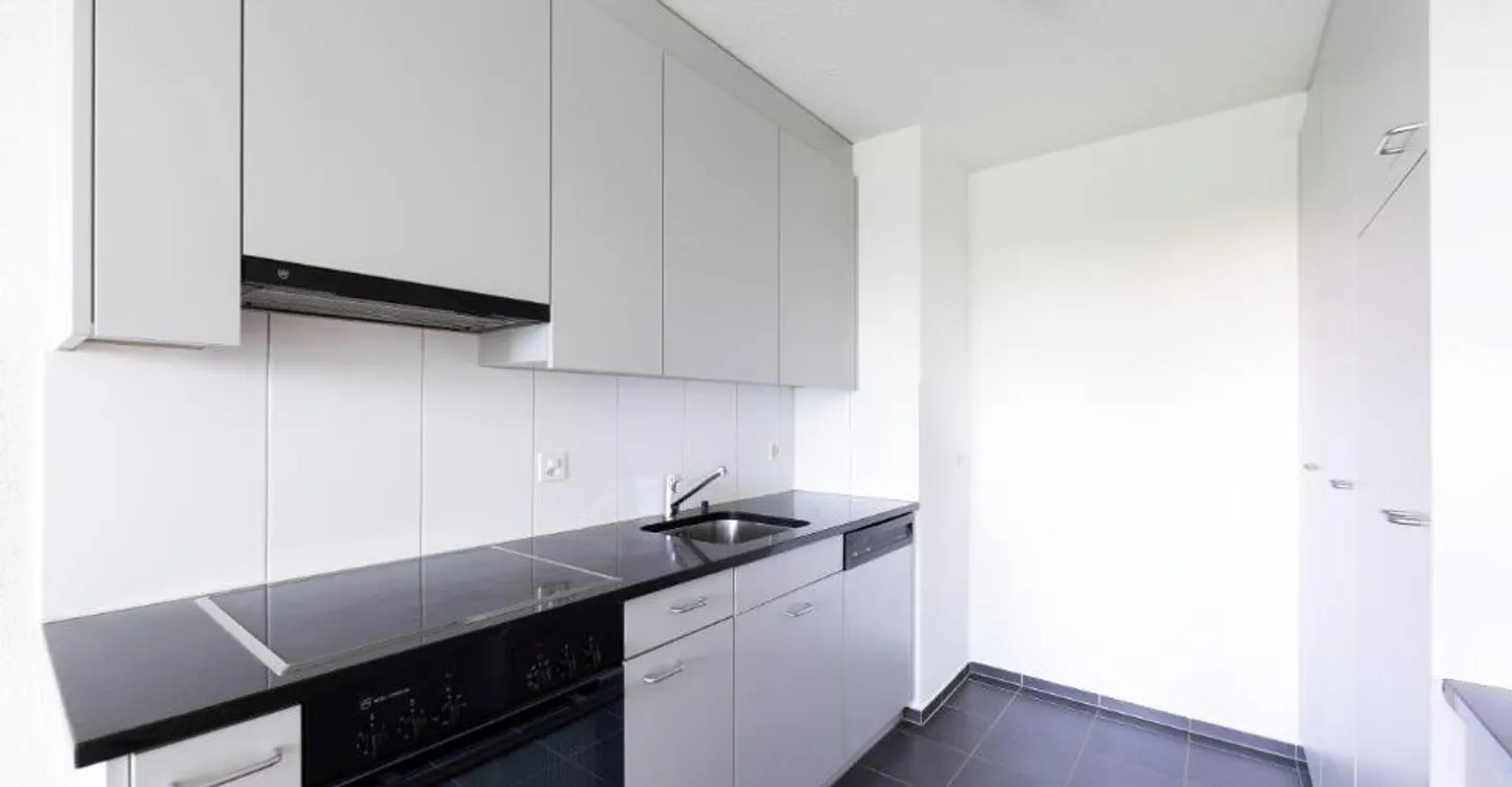 Renting without Deposit - Welcome Home - Photo 3 of 7