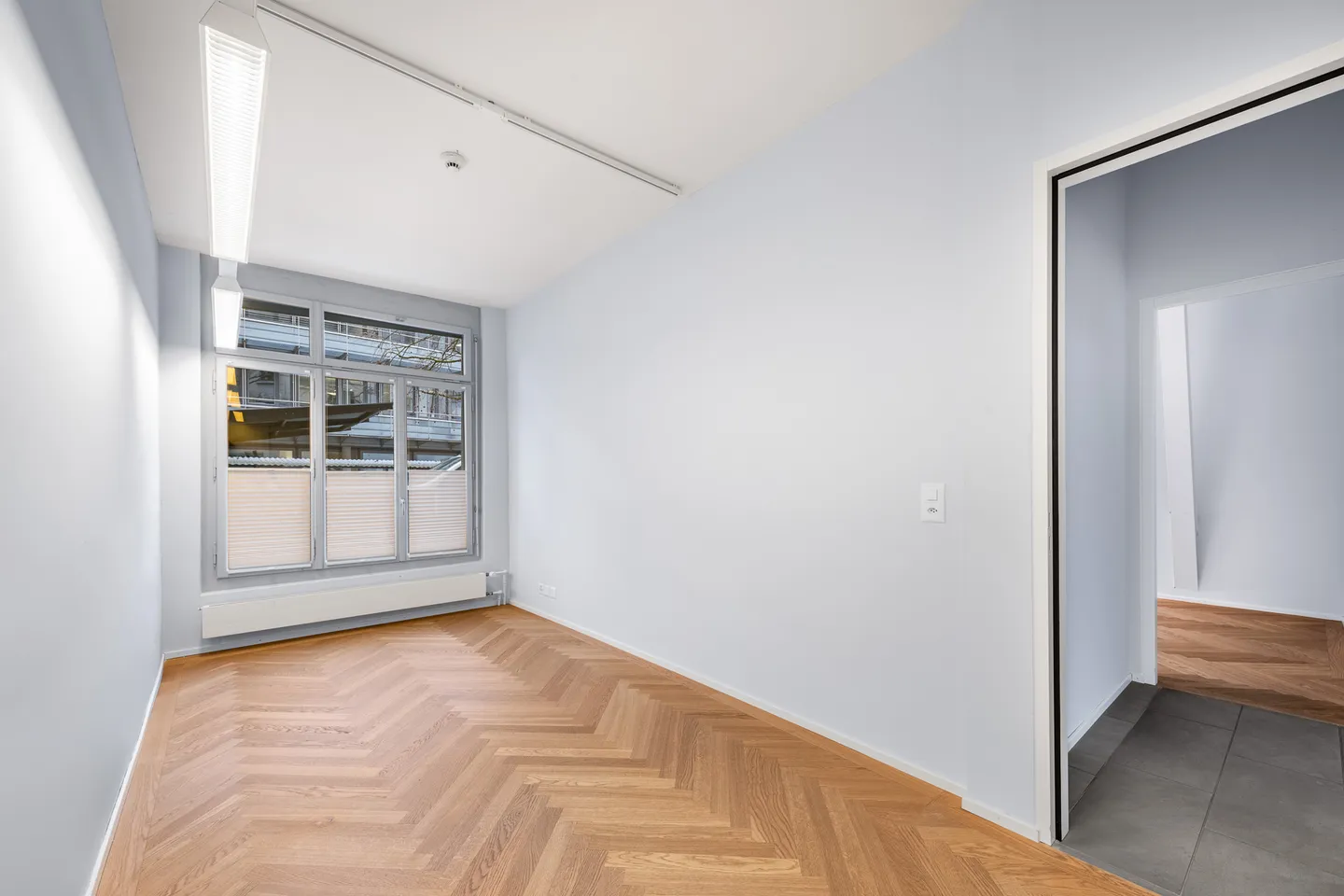 Geschäft mieten - Foto 1 von 12