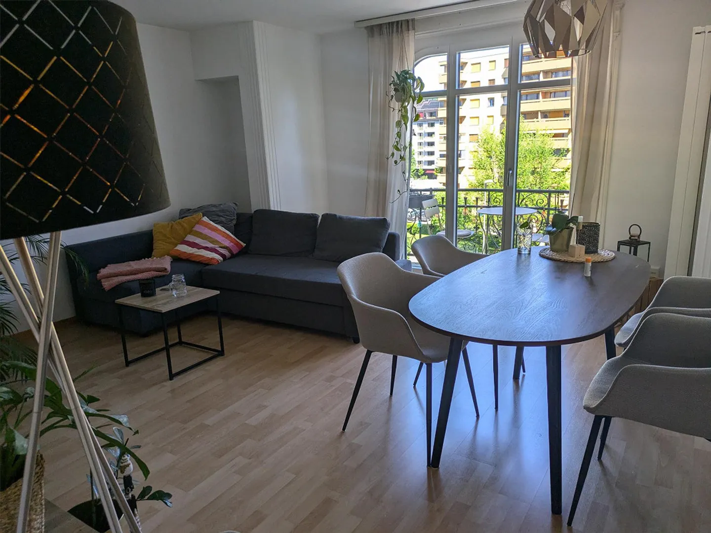 Apartment for Subletting - Photo 1 of 6