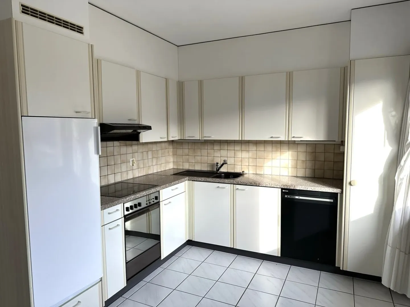 Casa bifamiliare 3.5 + 4.5 - Monte Carasso - Foto 10 di 13