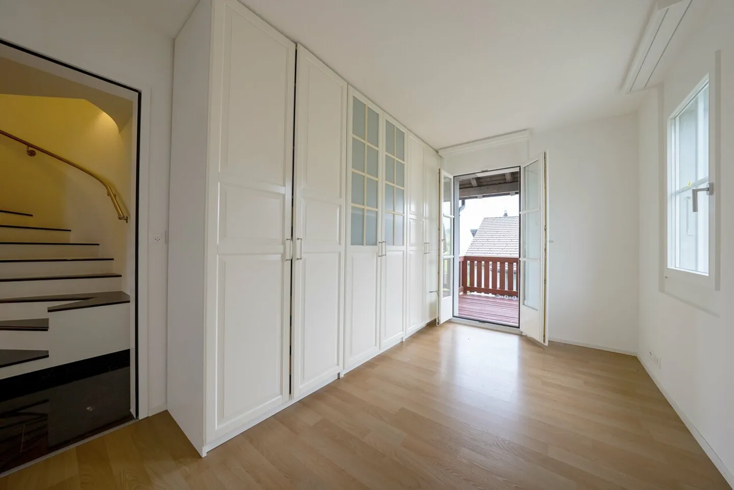 Traumhafte und verkehrsfreie Lage in Altendorf SZ!  - Foto 10 di 14