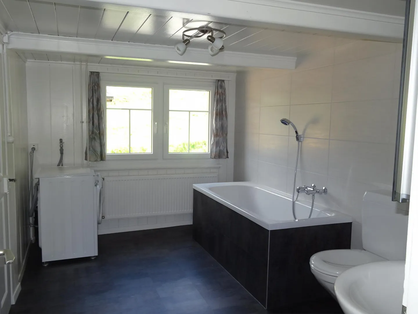 For rent detached house - Photo 3 of 13