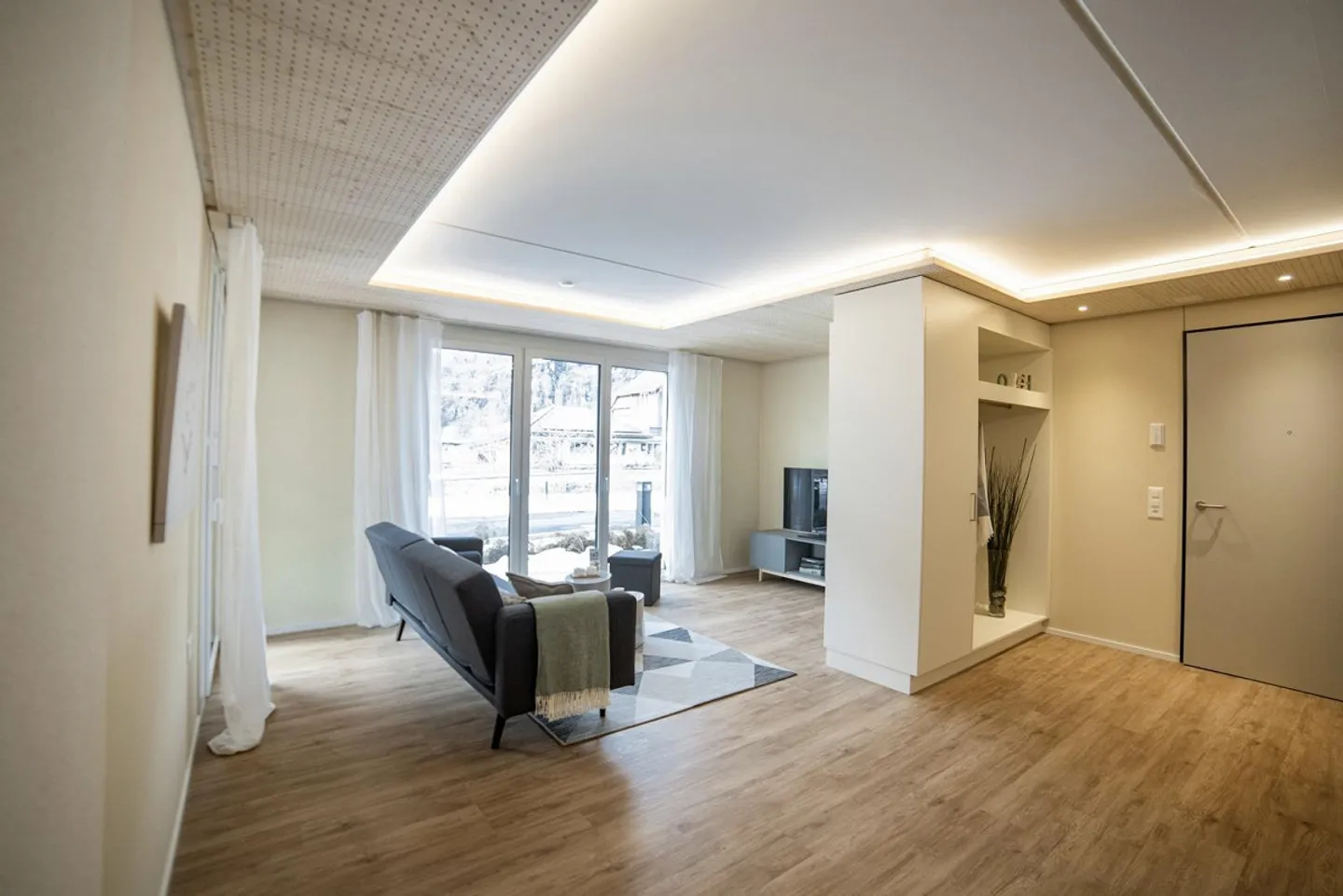 Modern 2½ Room Apartment - Photo 1 of 7