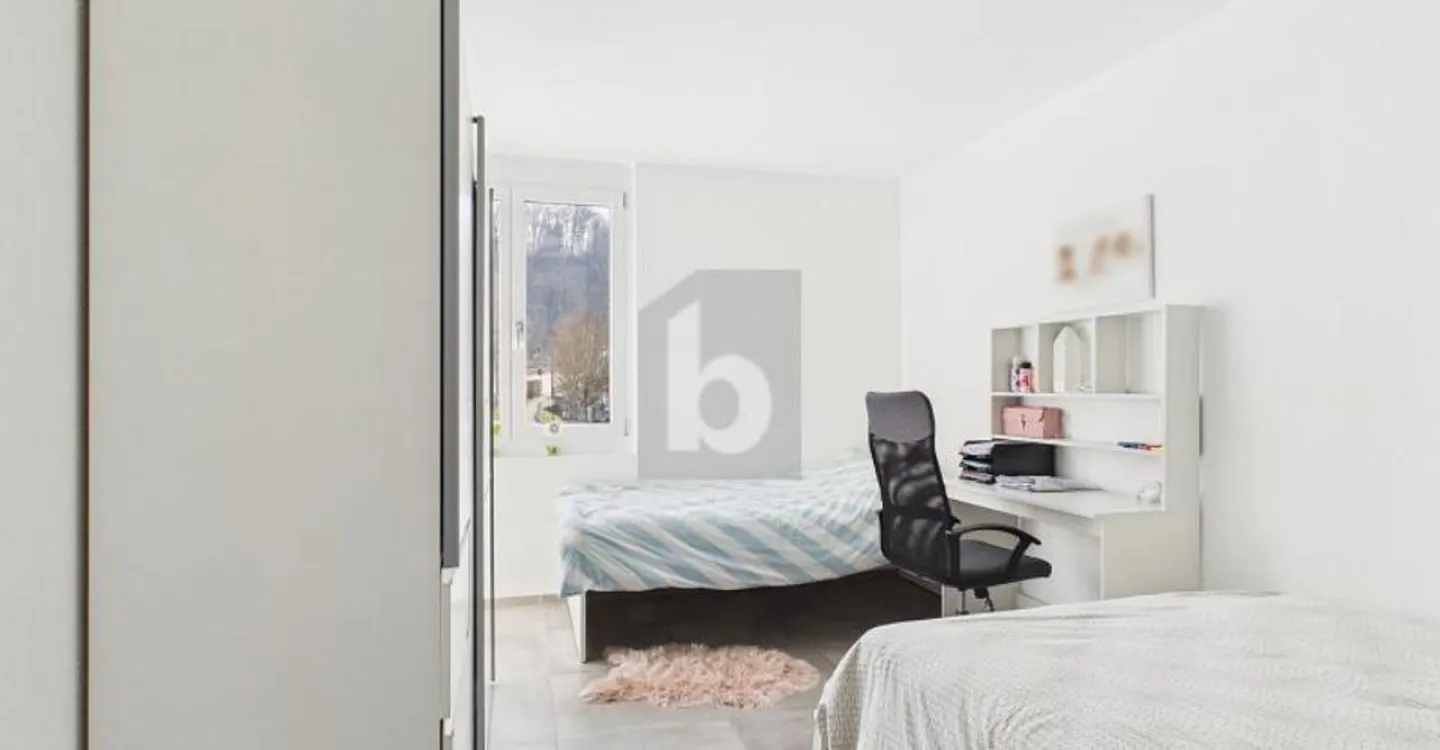 Modernes Apartment mit Balkon - Foto 3 von 6