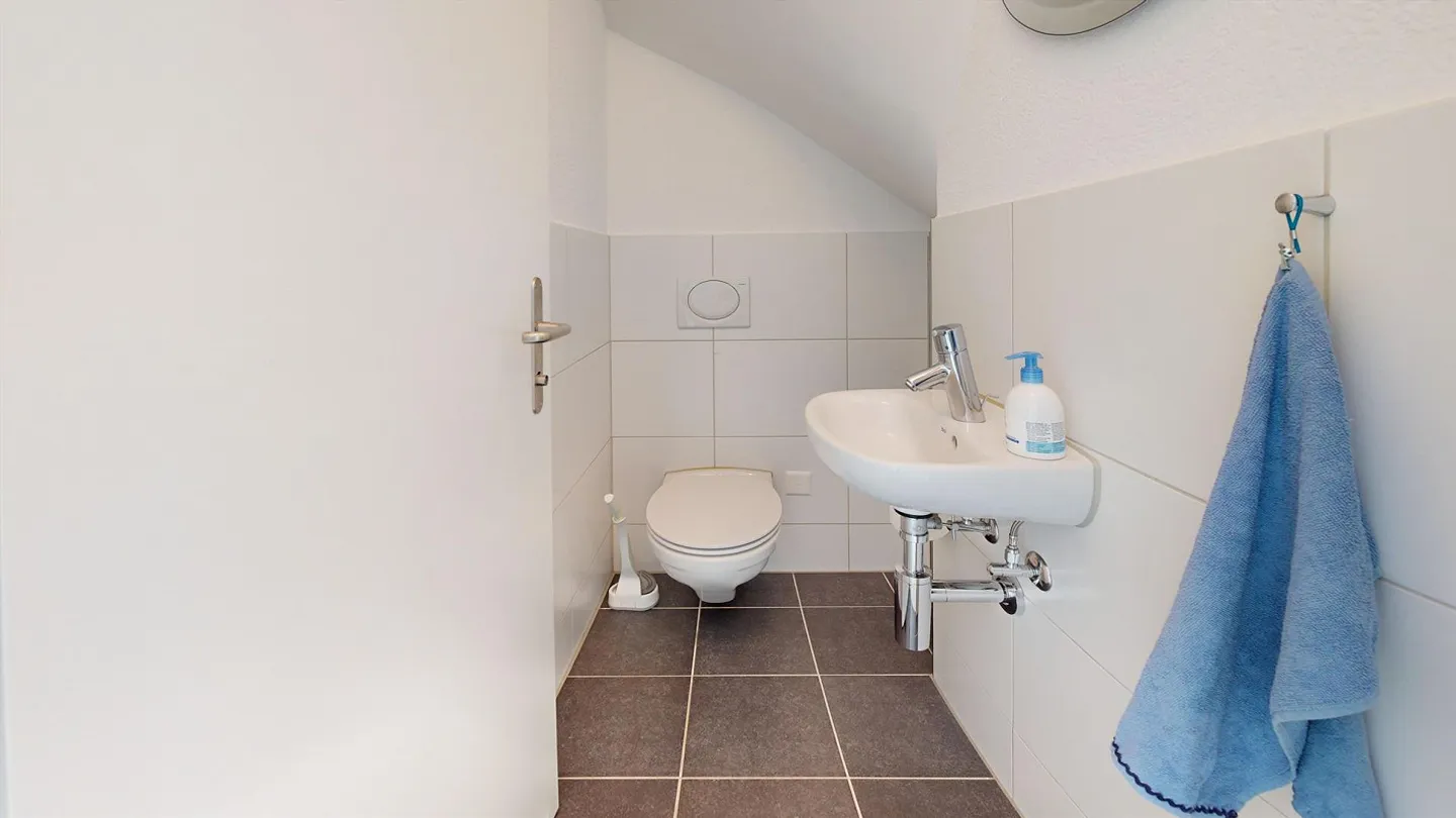 Spacious and well-kept 3 1/2 maisonette apartment - Photo 5 of 13