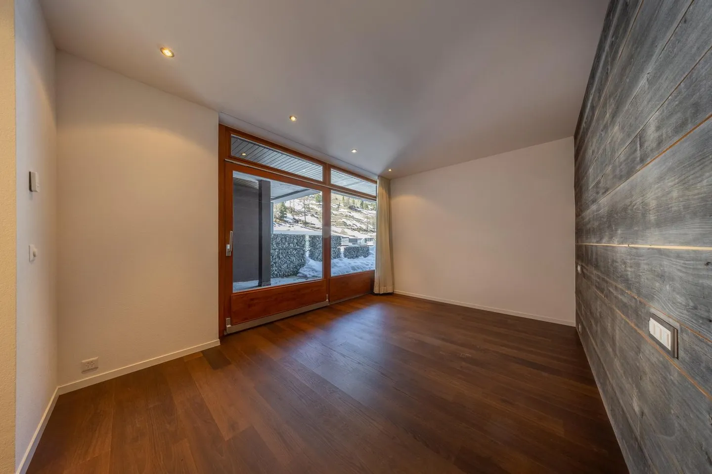 Magnificent renovated apartment with large ski terraces IN/OUT - Photo 13 of 13
