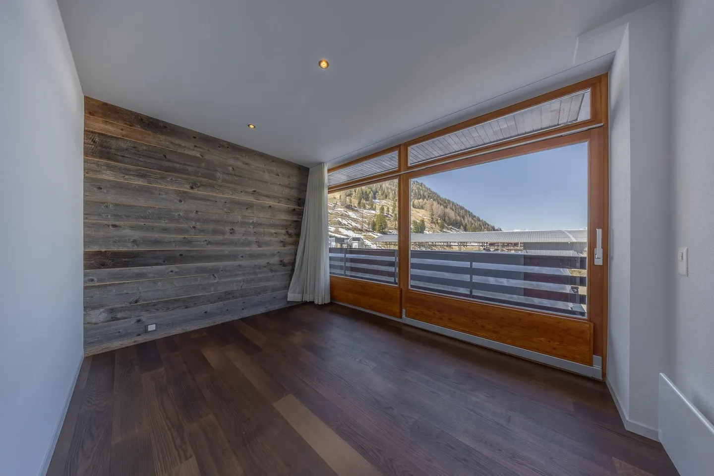 Magnificent renovated apartment with large ski terraces IN/OUT - Photo 11 of 13