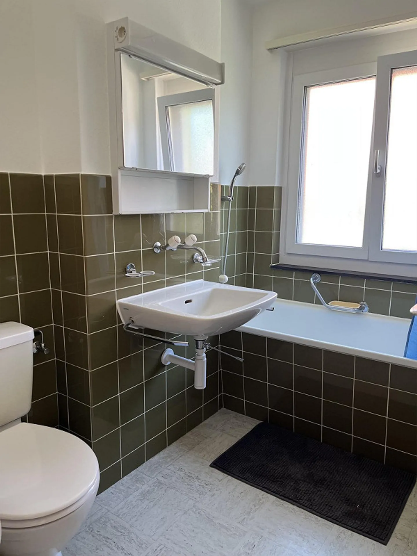 Helle 2-Zimmer-Wohnung mit Balkon - Foto 3 von 9