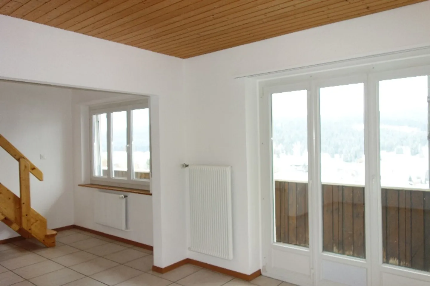 Tramelan - Appartement en duplex avec 5 pièces - Photo 1 sur 10