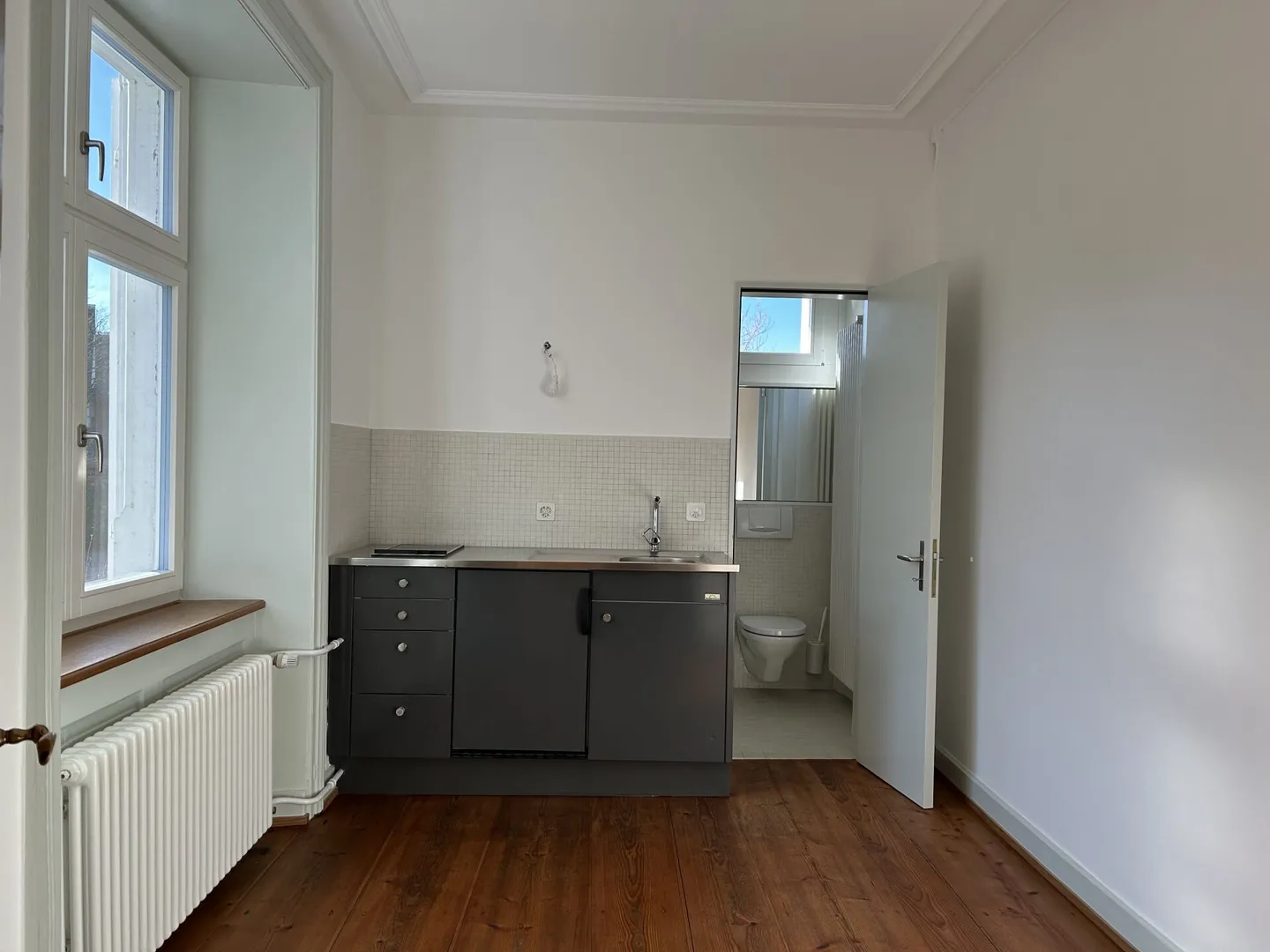 Practice in a unique Art Nouveau property in Gelterkinden! - Photo 7 of 7