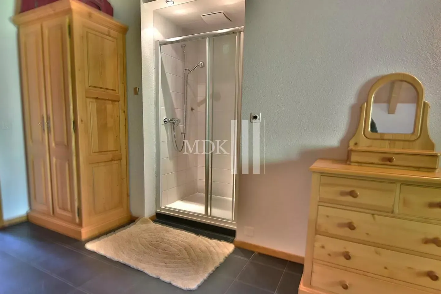 3.5 Room Apartment - Photo 11 of 12