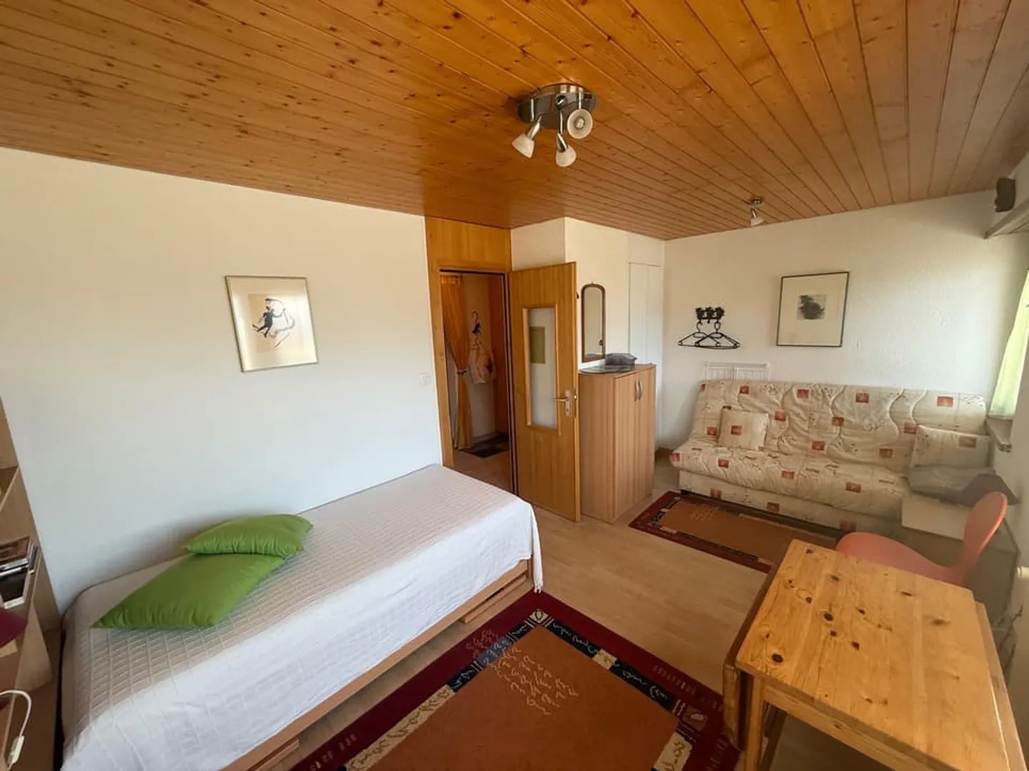 Charming 3.5 Room Apartment - Photo 6 of 13