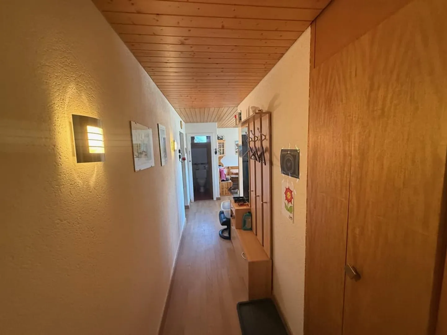 Charming 3.5 Room Apartment - Photo 4 of 13