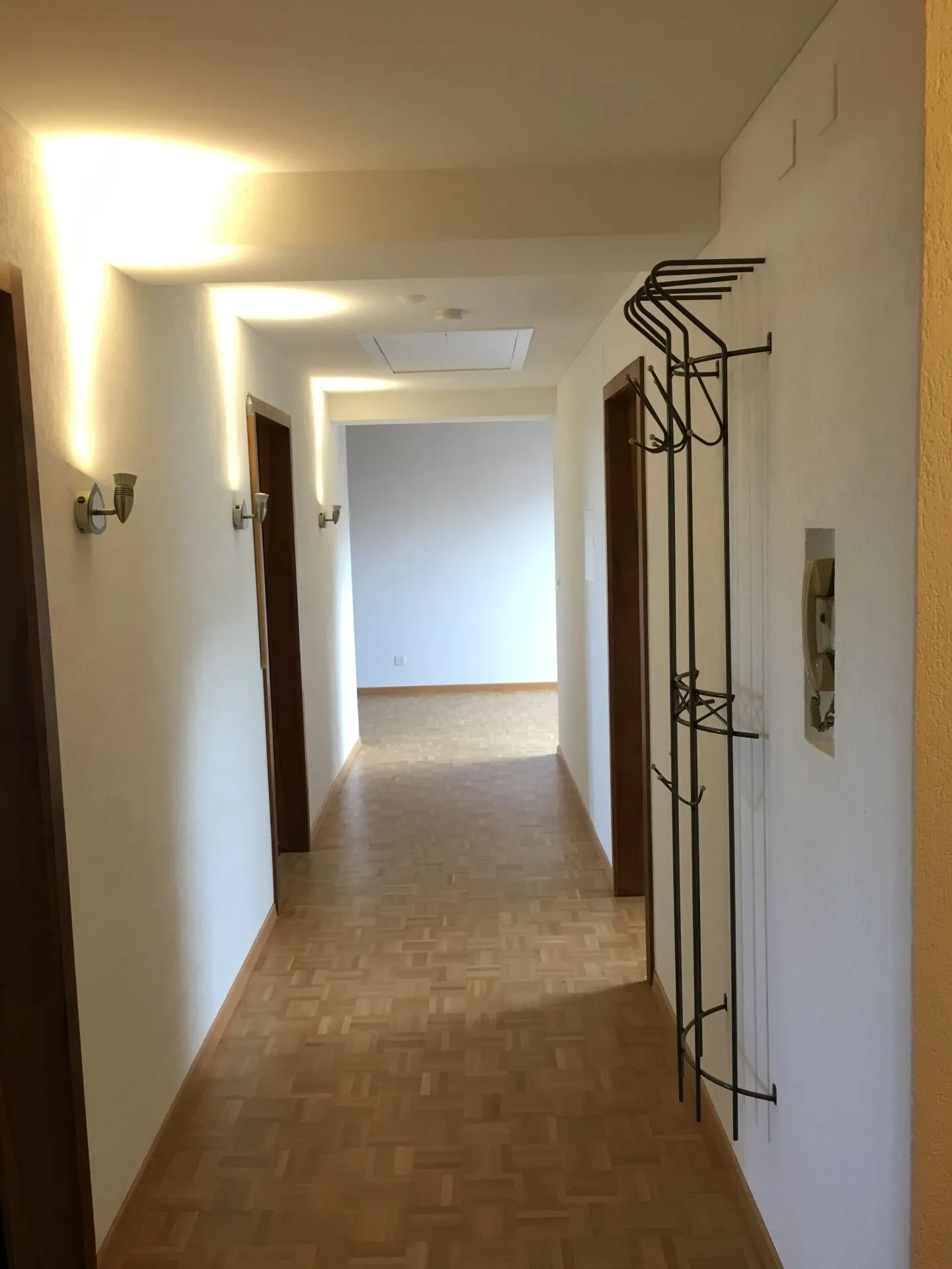 Cozy 3.5-room attic apartment near city center - Photo 10 of 10