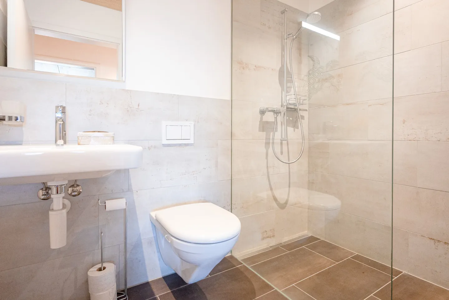 Moderne et spacieuse copropriété de 4,5 pièces à Ranflüh - Photo 7 sur 10