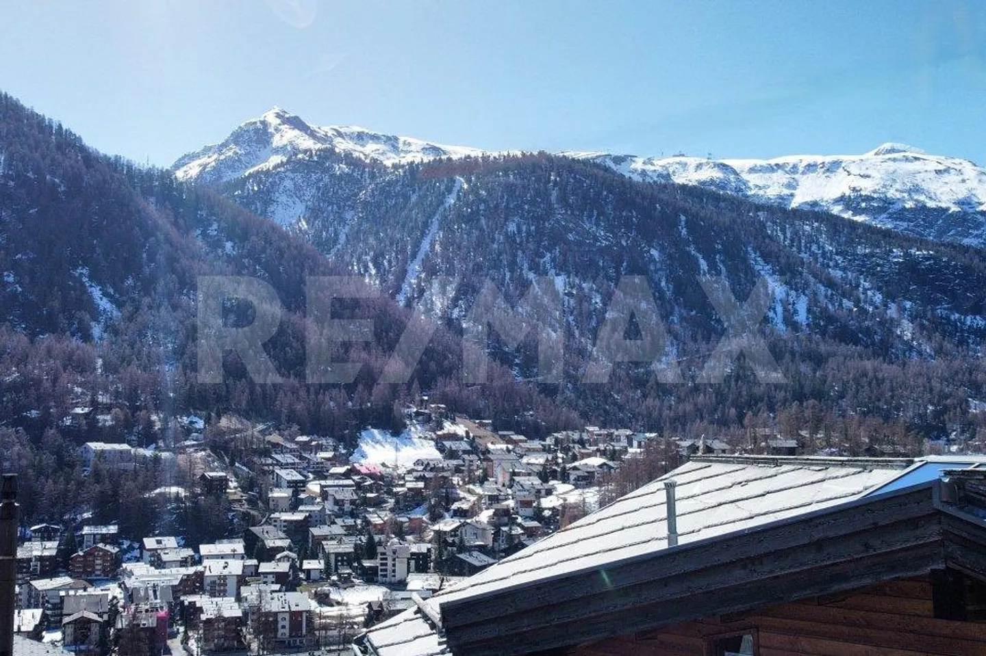 Sonnige Bauparzelle mit Bergsicht - Foto 8 von 13