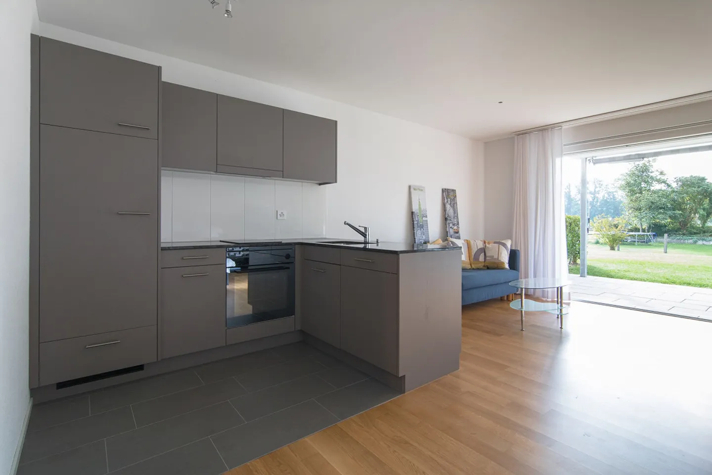 Appartement 1,5 pièces avec grand espace de vie - Photo 1 sur 8