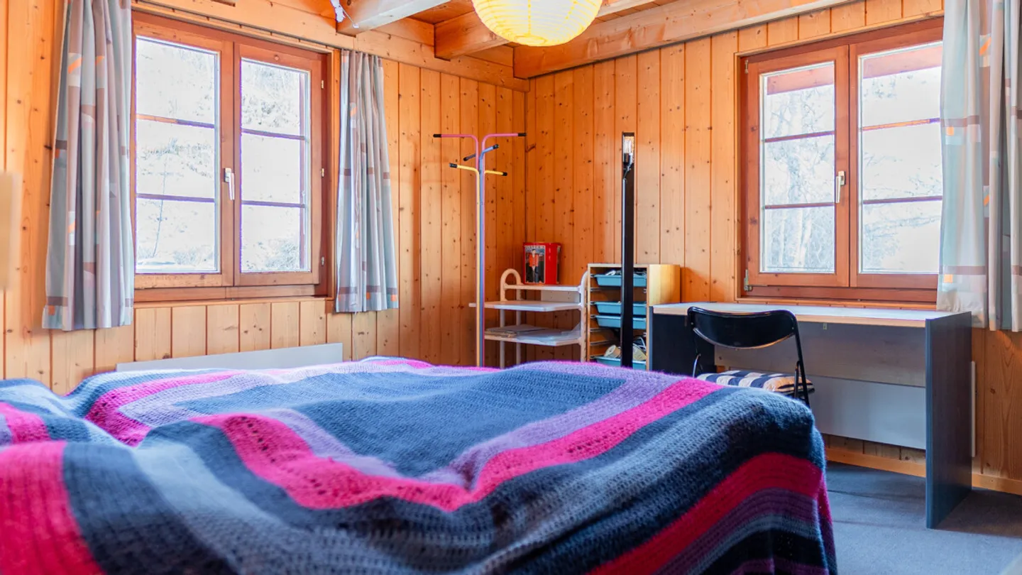 Casa bifamiliare in posizione tranquilla a Eischoll con una vista magnifica - Foto 5 di 8